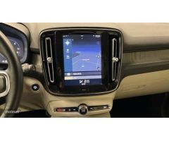 Volvo XC40 2.0 D3 INSCRIPTION AUTO 150 5P de 2020 con 112.750 Km por 32.900 EUR. en A Coruna