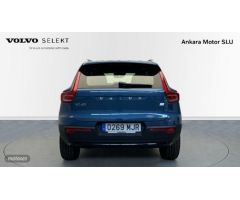 Volvo XC40 XC40 Recharge Plus, T4 plug-in hybrid, Electrico/Gasolina, Dark de 2023 con 10 Km por 51.