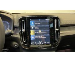 Volvo XC40 XC40 Recharge Plus, T4 plug-in hybrid, Electrico/Gasolina, Dark de 2023 con 10 Km por 51.