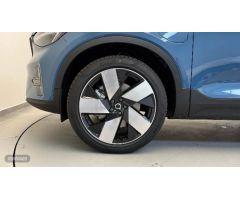 Volvo XC40 XC40 Recharge Plus, T4 plug-in hybrid, Electrico/Gasolina, Dark de 2023 con 10 Km por 51.