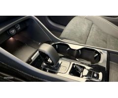 Volvo XC40 XC40 Recharge Plus, T4 plug-in hybrid, Electrico/Gasolina, Dark de 2023 con 10 Km por 51.