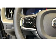 Volvo XC 60 XC60 Plus, B4 (gasolina), Gasolina, Bright de 2023 con 14.105 Km por 51.700 EUR. en Alic