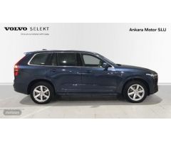 Volvo XC 90 XC90 Core, B5 (diesel) AWD, Diesel, 7 Asientos de 2023 con 18.389 Km por 62.500 EUR. en