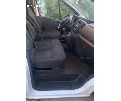 Nissan NV300 2.0 tdci 120cv 9 asientos L1H1 de 2020 con 113.000 Km por 24.999 EUR. en Cadiz