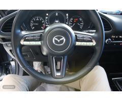 Mazda Mazda3 2.0 e-SKYACTIV-X ZENITH SAFETY  5P de 2020 con 46.425 Km por 24.500 EUR. en Pontevedra