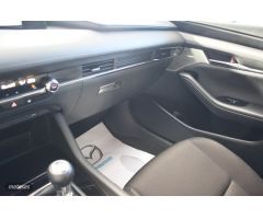 Mazda Mazda3 2.0 e-SKYACTIV-X ZENITH SAFETY  5P de 2020 con 46.425 Km por 24.500 EUR. en Pontevedra