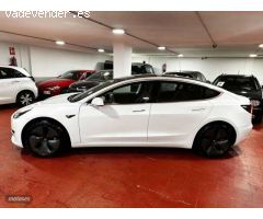 Tesla Model 3 3 Standard RWD Plus de 2019 con 99.000 Km por 28.000 EUR. en Madrid
