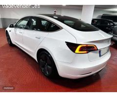 Tesla Model 3 3 Standard RWD Plus de 2019 con 99.000 Km por 28.000 EUR. en Madrid