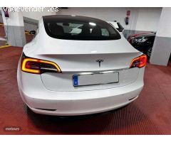 Tesla Model 3 3 Standard RWD Plus de 2019 con 99.000 Km por 28.000 EUR. en Madrid