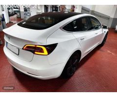 Tesla Model 3 3 Standard RWD Plus de 2019 con 99.000 Km por 28.000 EUR. en Madrid