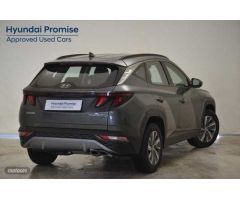 Hyundai Tucson Tucson 1.6 CRDI Maxx 4x2 de 2022 con 15.550 Km por 28.600 EUR. en Sevilla