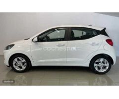 Hyundai i10 1.0 MPI Klass de 2023 con 14.390 Km por 15.490 EUR. en Tarragona