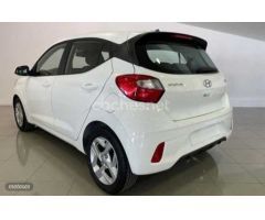 Hyundai i10 1.0 MPI Klass de 2023 con 14.390 Km por 15.490 EUR. en Tarragona