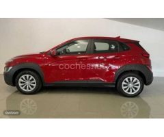 Hyundai Kona 1.0 TGDI Klass 4x2 de 2023 con 7.015 Km por 21.990 EUR. en Tarragona