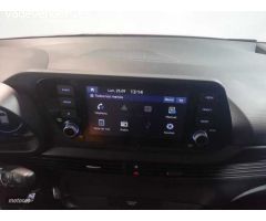 Hyundai Bayon 1.2 MPI Maxx de 2022 con 12.000 Km por 17.700 EUR. en Madrid