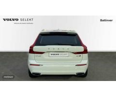 Volvo XC 60 XC60 B4 (D4) AWD Inscription Automatico de 2019 con 32.920 Km por 40.100 EUR. en Madrid