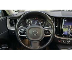 Volvo XC 60 XC60 B4 (D4) AWD Inscription Automatico de 2019 con 32.920 Km por 40.100 EUR. en Madrid