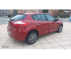 Renault Megane 1.2i 115CV GT 70.000 KMS de 2014 con 70.000 Km por 8.950 EUR. en Madrid