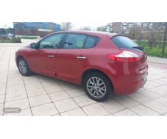 Renault Megane 1.2i 115CV GT 70.000 KMS de 2014 con 70.000 Km por 8.950 EUR. en Madrid