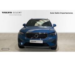 Volvo XC40 XC40 Recharge Core, T4 plug-in hybrid, Electrico/Gasolina, Bright de 2023 con 330 Km por