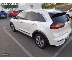 Kia Niro PHEV Emotion de 2020 con 21.000 Km por 19.000 EUR. en Las Palmas