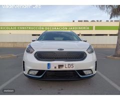 Kia Niro PHEV Emotion de 2020 con 21.000 Km por 19.000 EUR. en Las Palmas