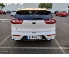 Kia Niro PHEV Emotion de 2020 con 21.000 Km por 19.000 EUR. en Las Palmas