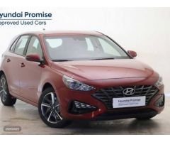 Hyundai i30 1.5 DPI Klass SLX 110 de 2021 con 15.900 Km por 19.510 EUR. en Alava