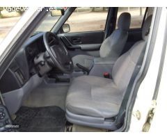 Jeep Cherokee 2.5 TD SPORT 115 CV. de 1998 con 209.000 Km por 3.500 EUR. en Murcia
