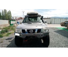 Nissan Patrol GR GR de 2007 con 230.000 Km por 16.000 EUR. en Segovia