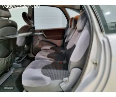 Citroen Xsara Picasso 1.6 hdi sx de 2008 con 180.000 Km por 4.000 EUR. en Sevilla