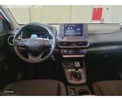 Hyundai Kona 1.0 TGDI Maxx 4x2 de 2021 con 52.492 Km por 16.900 EUR. en Madrid
