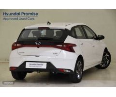 Hyundai i20 1.0 TGDI Klass 100 de 2023 con 9.065 Km por 18.100 EUR. en Navarra