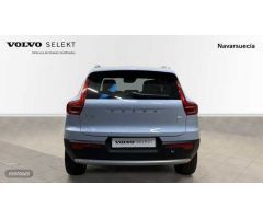 Volvo XC40 XC40 Recharge Core, T4 plug-in hybrid, Electrico/Gasolina, Bright de 2023 con 13 Km por 4