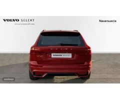 Volvo XC 60 XC60 PLUS B4 (D) DARK de 2023 con 12.862 Km por 45.900 EUR. en Navarra