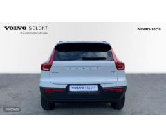 Volvo XC40 XC40 Momentum Core, T2 manual de 2020 con 28.292 Km por 24.900 EUR. en Navarra
