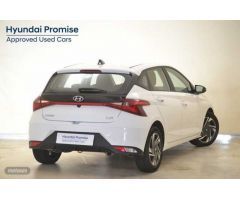 Hyundai i20 1.0 TGDI Klass 100 de 2023 con 14.883 Km por 18.990 EUR. en Pontevedra