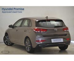 Hyundai i30 1.5 DPI Klass SLX 110 de 2023 con 10.064 Km por 19.990 EUR. en Asturias