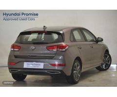 Hyundai i30 1.5 DPI Klass SLX 110 de 2023 con 10.064 Km por 19.990 EUR. en Asturias