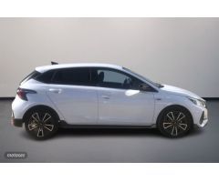 Hyundai i20 1.2 MPI Nline 30 Aniversario de 2023 con 7.858 Km por 17.400 EUR. en Huelva
