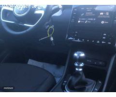 Hyundai Tucson 1.6 TGDI Maxx 4x2 de 2023 con 12 Km por 30.600 EUR. en Huelva