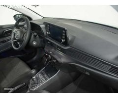 Hyundai Bayon 1.2 MPI Maxx de 2022 con 16.000 Km por 17.490 EUR. en Cadiz