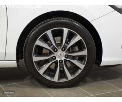 Hyundai i30 i30 CW 1.6CRDi Tecno Sky 116 de 2019 con 208.250 Km por 11.490 EUR. en Cadiz