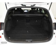 Hyundai i30 i30 CW 1.6CRDi Tecno Sky 116 de 2019 con 208.250 Km por 11.490 EUR. en Cadiz