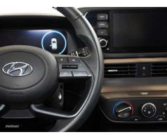 Hyundai Bayon 1.2 MPI Maxx de 2022 con 17.800 Km por 17.490 EUR. en Cadiz