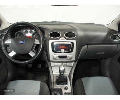 Ford Focus Focus 1.6TDCi Trend 109 de 2010 con 73.600 Km por 7.990 EUR. en Cadiz