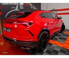 Lamborghini Urus 650CV FULL CARBON PACKAGE de 2020 con 13.775 Km por 340.000 EUR. en Madrid