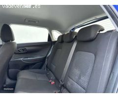 Hyundai i20 1.0 TGDI Klass 100 de 2023 con 11.484 Km por 18.990 EUR. en Pontevedra