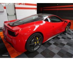 Ferrari 488 ITALIA CARBON EDITION 570CV 2p. de 2010 con 23.500 Km por 235.000 EUR. en Madrid