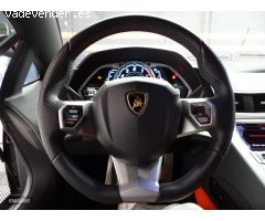 Lamborghini Aventador 6.5 V12 LP 700-4 700CV 2013 de 2013 con 43.500 Km por 350.000 EUR. en Madrid